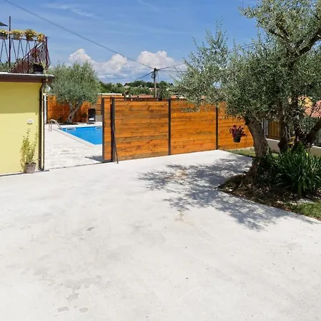 Vlady By Rent Istria Holiday home *