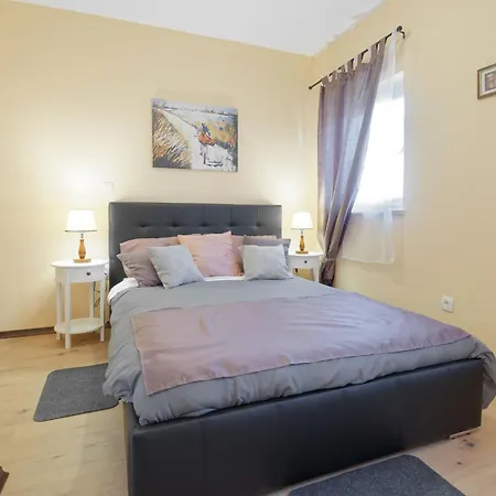 Holiday home Vlady By Rent Istria Buje